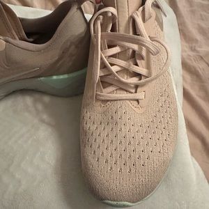 New without box Odyssey react